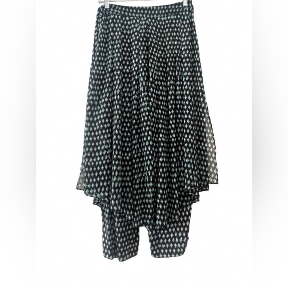 Anthropologie HD in Paris Culottes with Flow Skirt Crop Pants